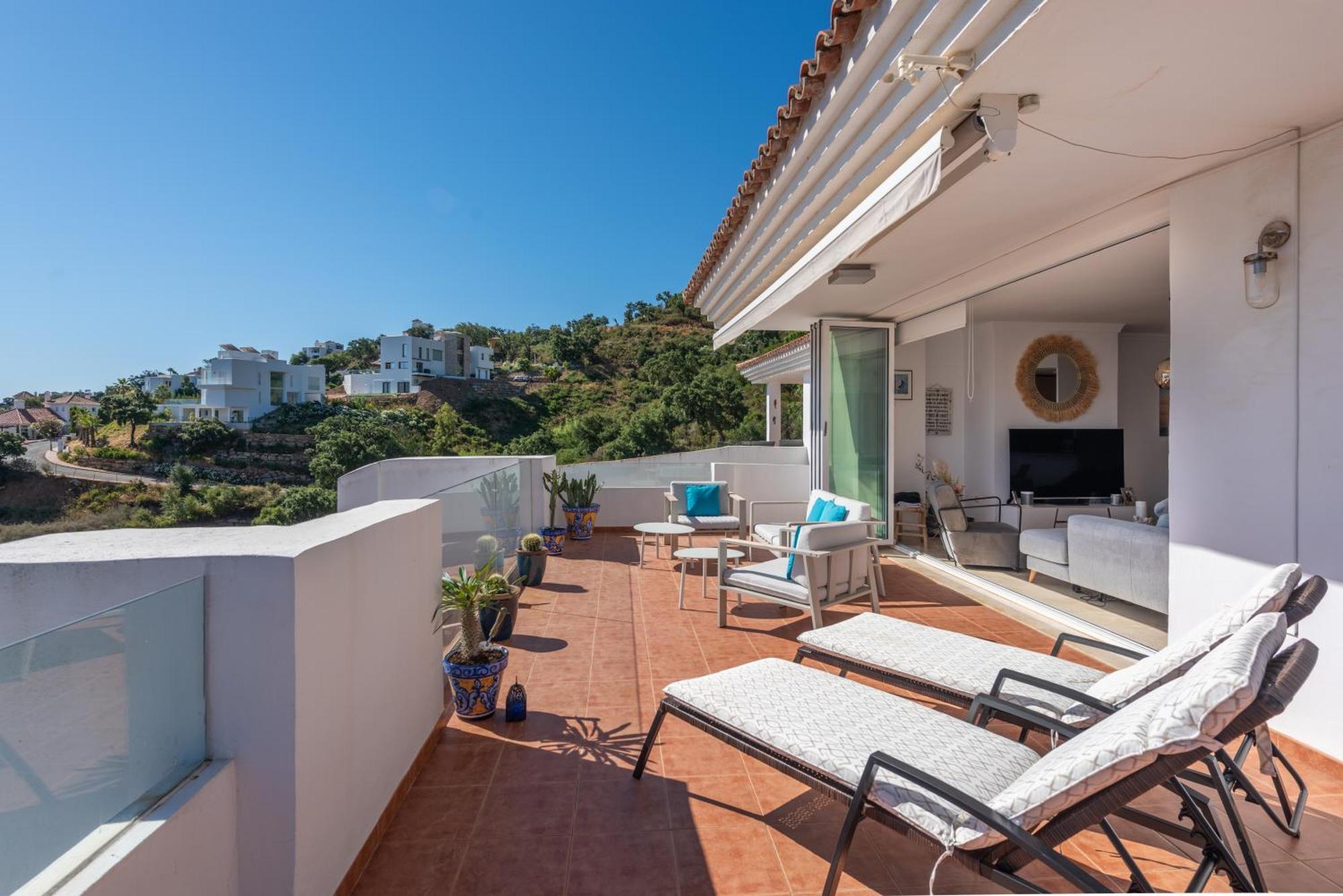Modern Serene Retreat In Marbella East Ojen Exterior photo