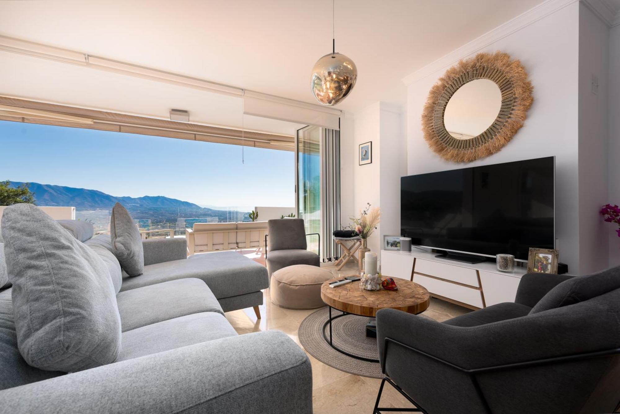 Modern Serene Retreat In Marbella East Ojen Exterior photo